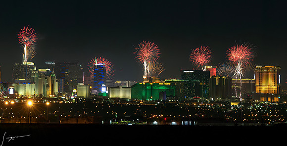 FireworksLV20210704_0024-Edit-2