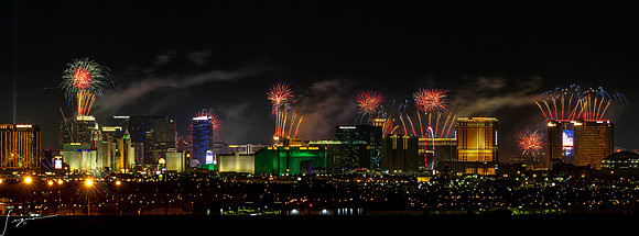 FireworksLV20210704_0030-Edit-2