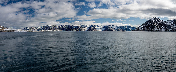 Svalbard20230627_0043-Pano