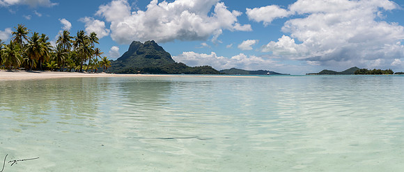 BoraBoraVaitape20191203_0183-Pano