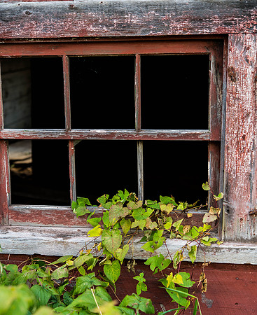 Keene NY (44.140 N 73.470 W)